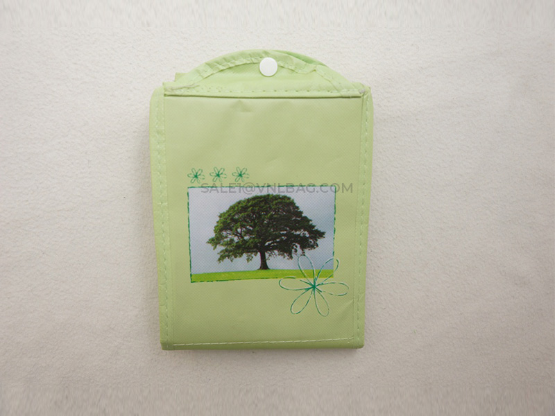 Non wovne laminated foldable bag